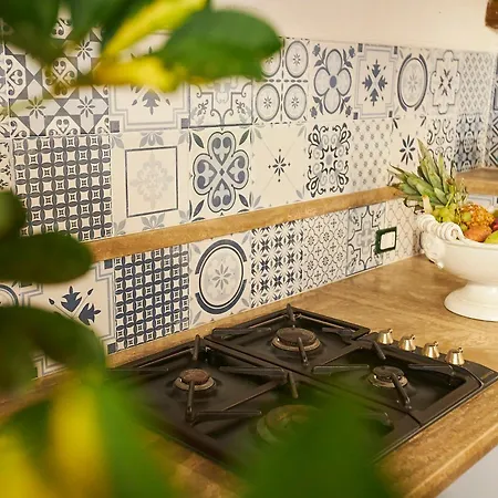 Villa House On The Sea Garden Marsala